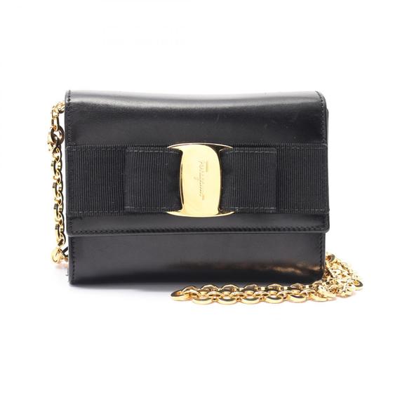 Salvatore Ferragamo Leather Black Bag Vara Shoulder Ribbon - Picture 1 of 8